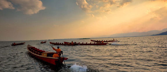 Sunset boat ride on Inle Lake